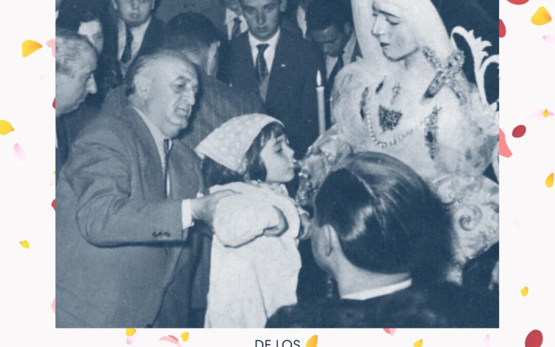 FLORES PARA LA VIRGEN DE LOS DOLORES